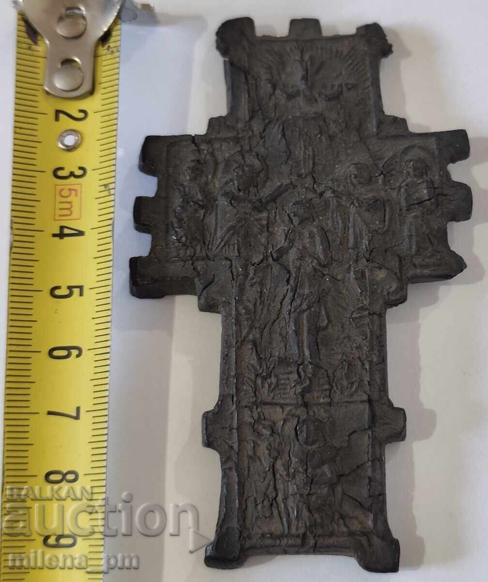 Аукцион Стар възрожденски кръст