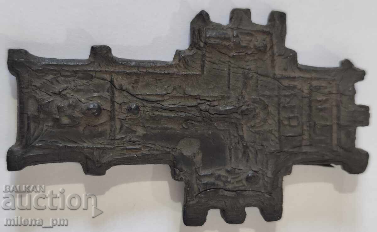 Доставка на Стар възрожденски кръст