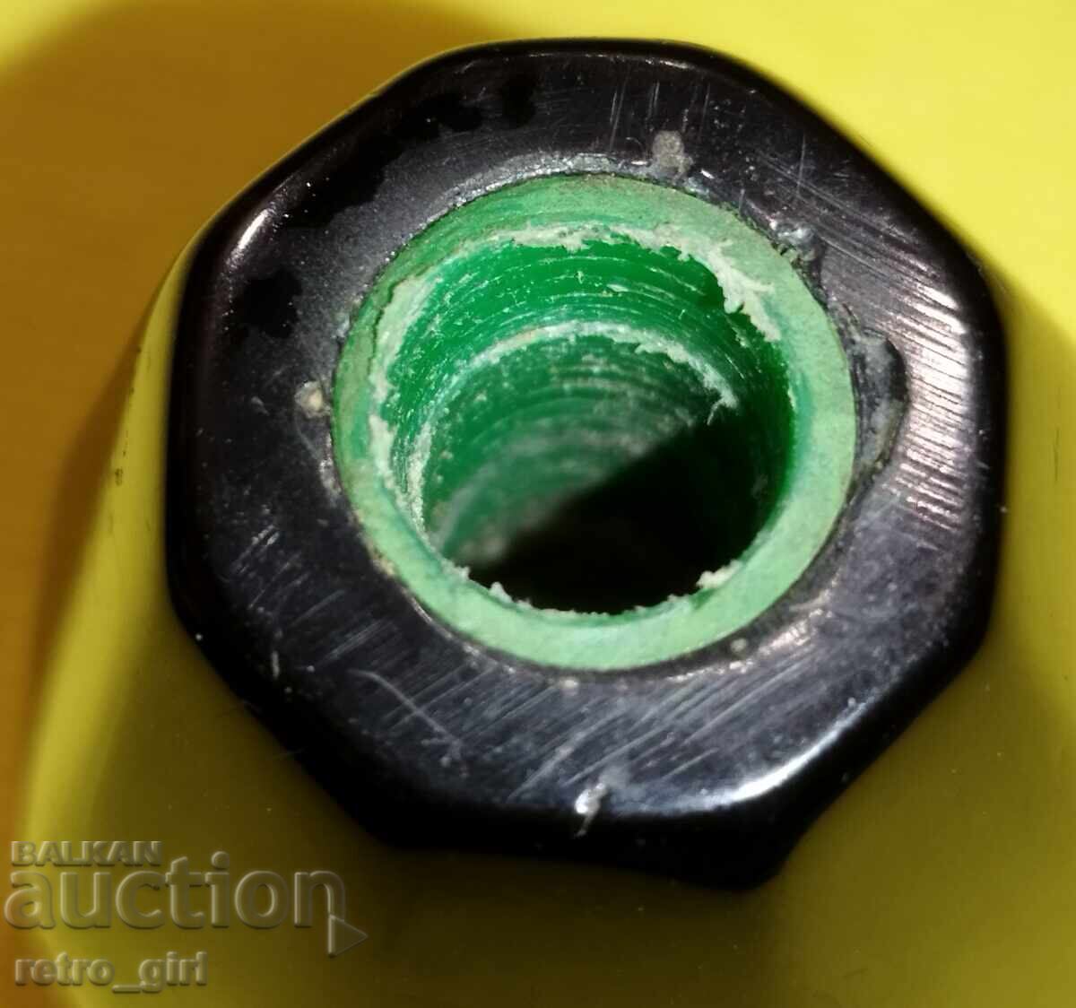 Παλιό κουμπί ταχυτήτων με τιμή 44.90 BGN | € 22.96