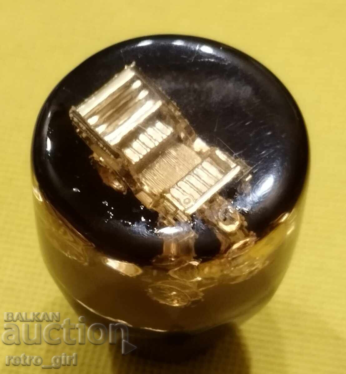 Δημοπρασία Παλιό κουμπί ταχυτήτων