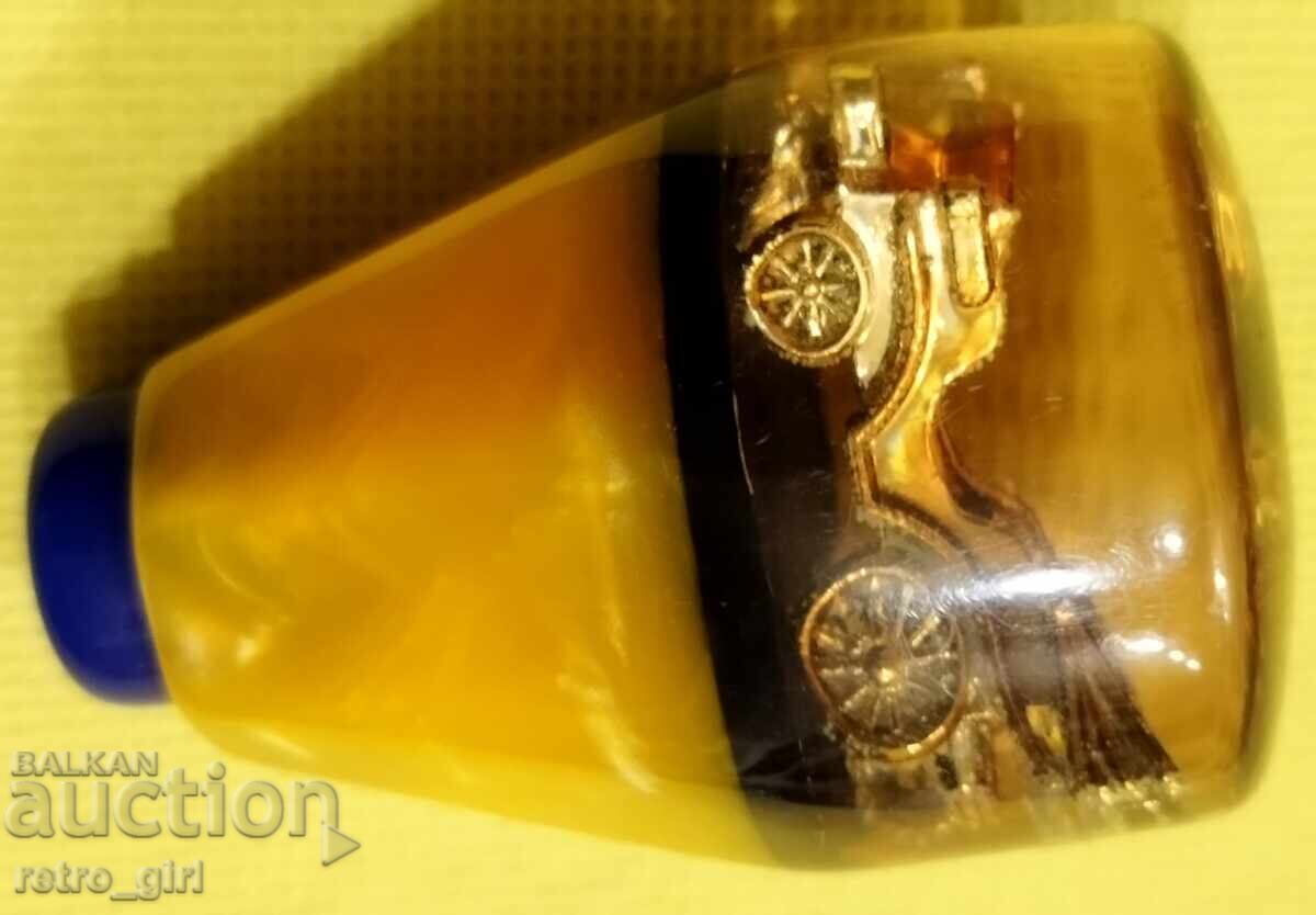 Παράδοση Παλιό κουμπί ταχυτήτων