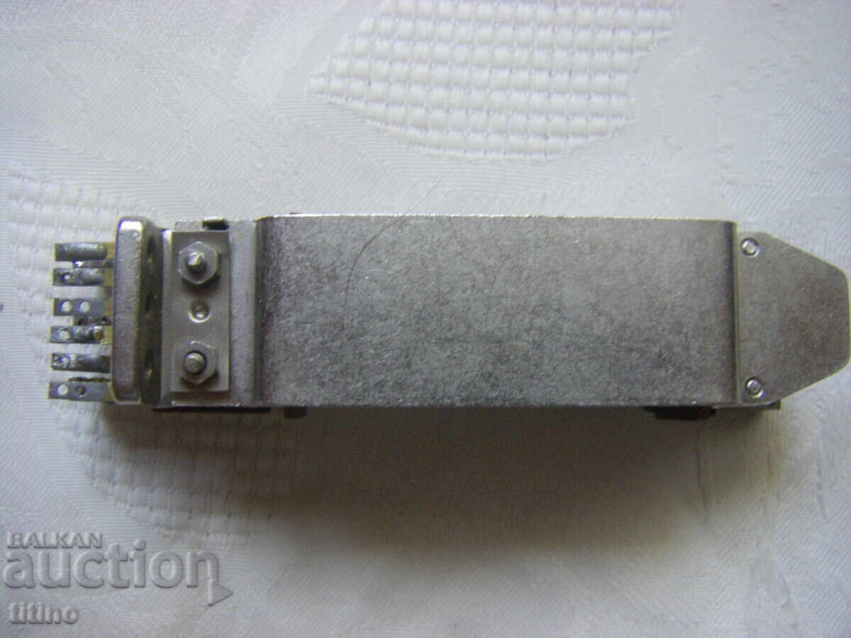 Releu cu plăci de contact placate cu aur - 5