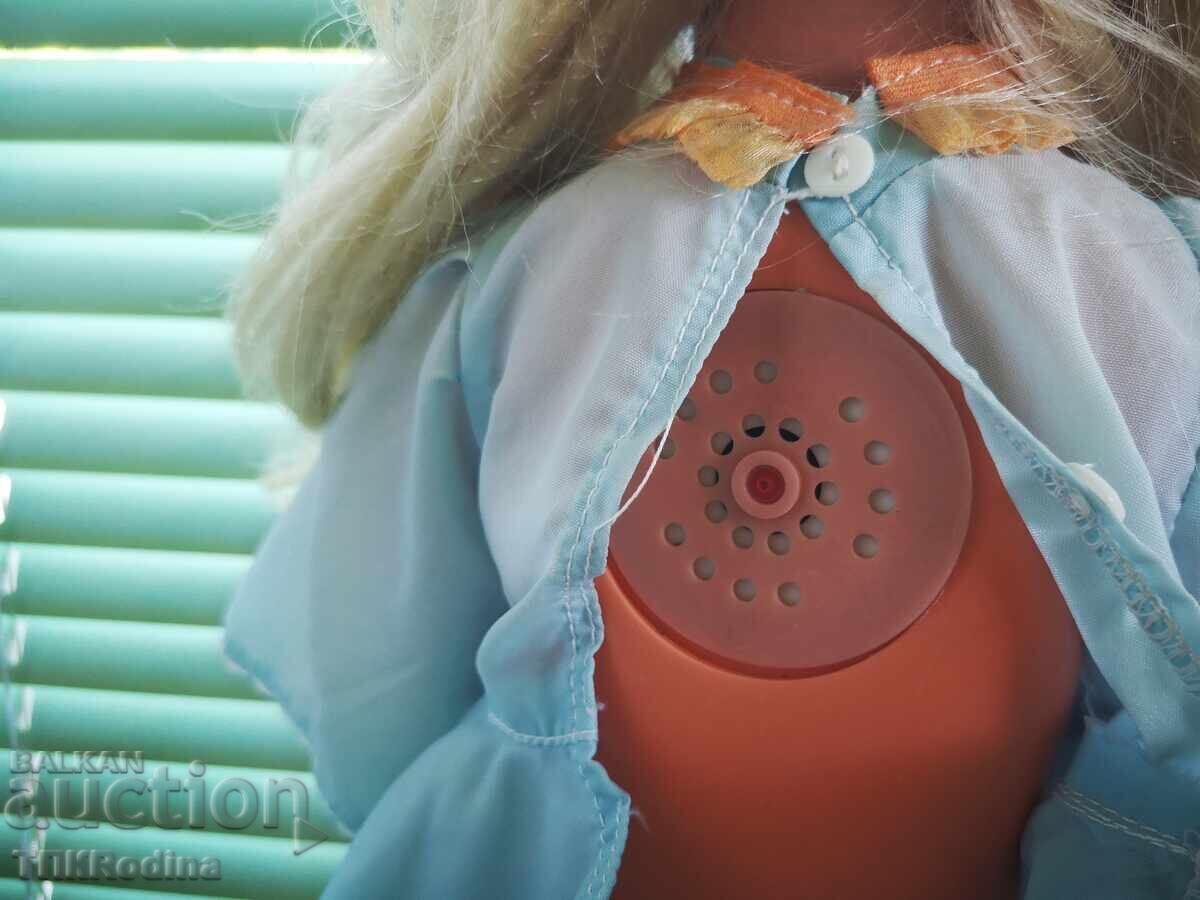 Livrarea Păpușă veche, soc