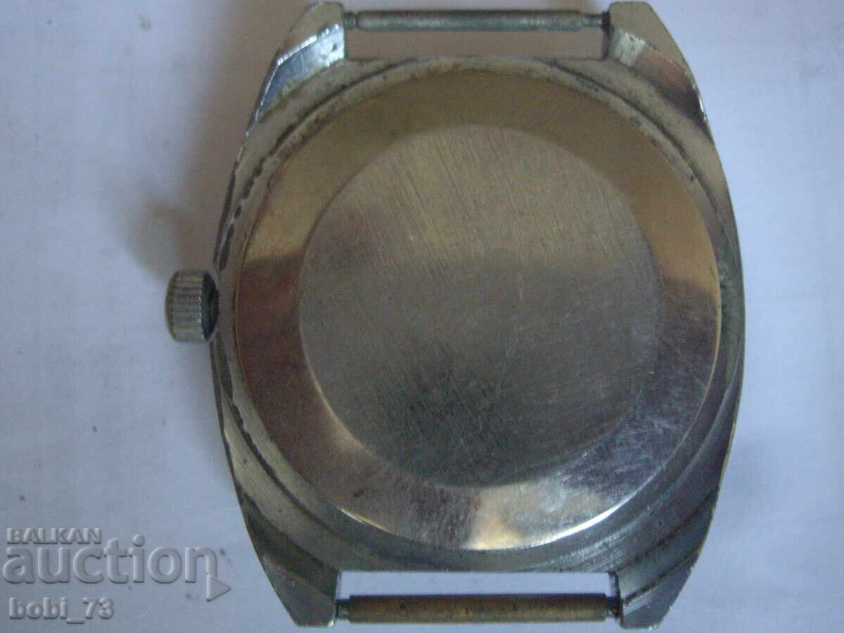 Стар руски ръчен часовник с цена 15.00 лв. | € 7.67