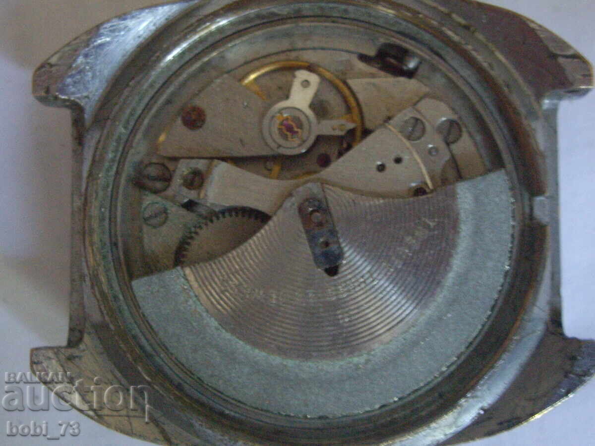 Δημοπρασία Παλιό ρωσικό χειροποίητο ρολόι Δημοπρασία Παλιό ρωσικό χειροποίητο ρολόι