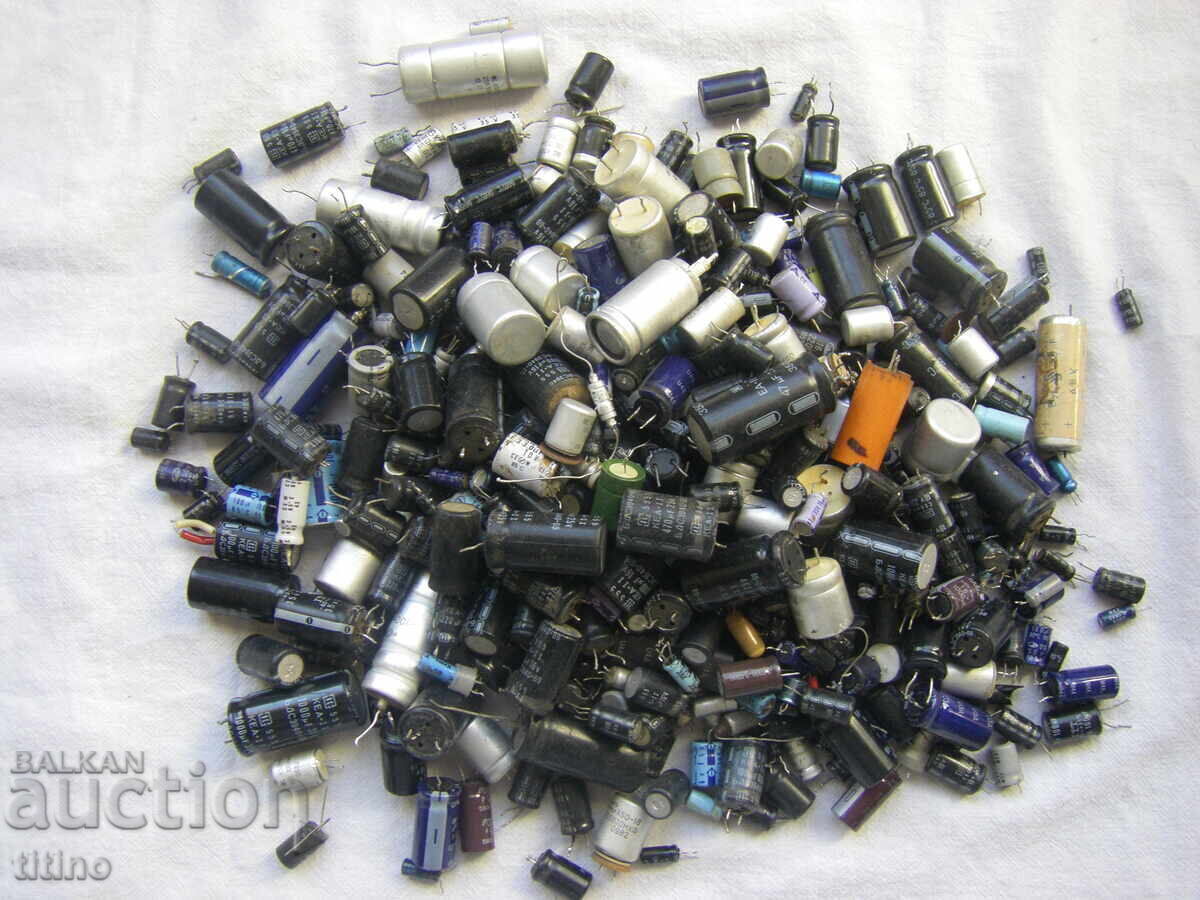 Licitație Condensatoare