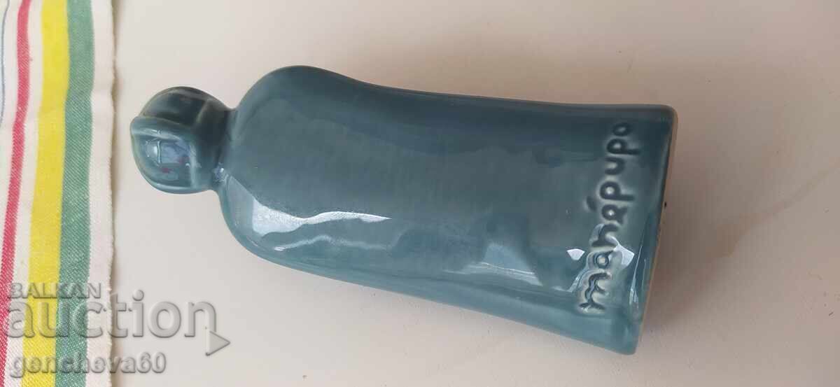 Πορσελάνινη φιγούρα πολεμιστή με σπαθί - σήμανση - 6