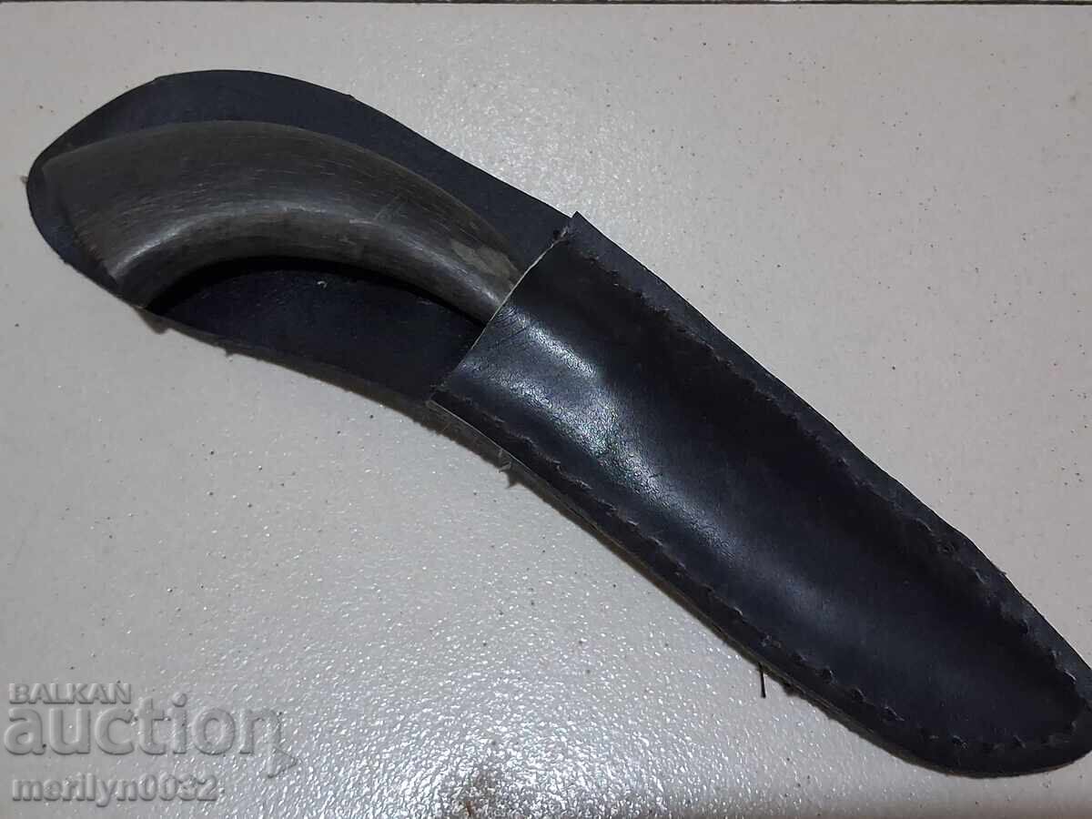 Old knife with buffalo horn handle, without a sheath, blade with price 89.00 BGN | € 45.50