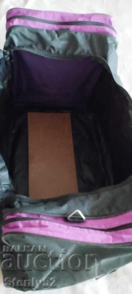 Delivery of Large travel bag, duffel bag 70/30/40 cm