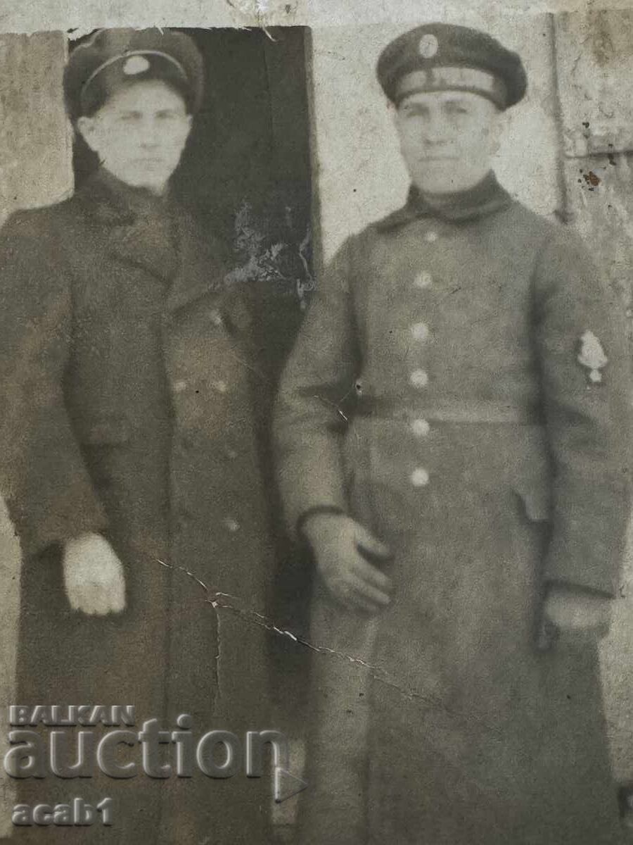 Brothers Instant Photo for a Memory Junker