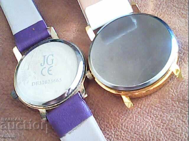 Auction Lot of 4 watches, working, no battery needed Auction Lot of 4 watches, working, no battery needed