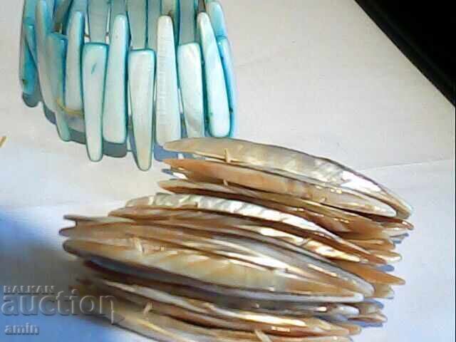 2 buc. râșnițe vechi din fontă, foarte grele