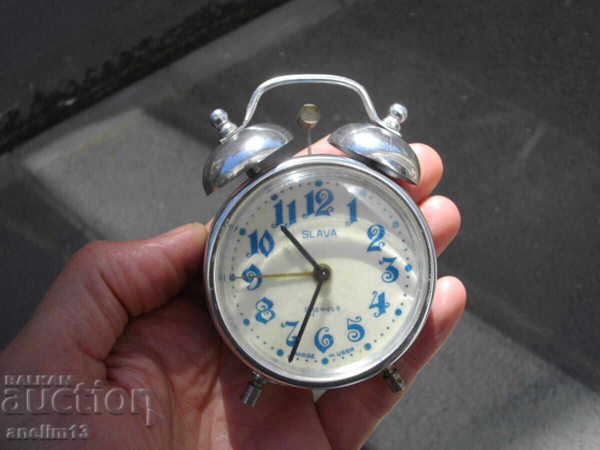 Auction  SLAVA COLLECTIBLE ALARM CLOCK