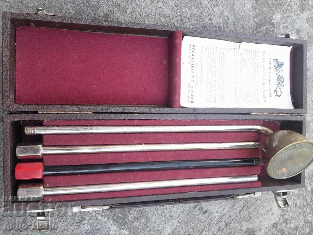 Old WWII device for defect detection in engines, machines, turbines, internal combustion engines