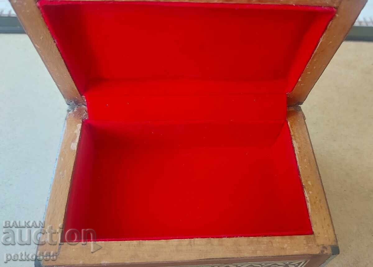 Cutie veche de lemn pentru bijuterii sidef Intarsie - 5