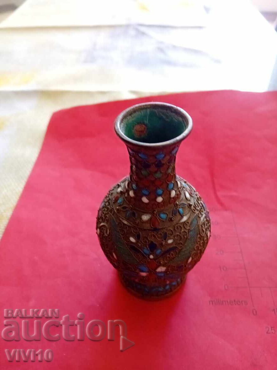 Αρχαίο βάζο σμάλτου, cloisonné 10cm με τιμή 60.00 BGN | € 30.68 Αρχαίο βάζο σμάλτου, cloisonné 10cm με τιμή 60.00 BGN | € 30.68