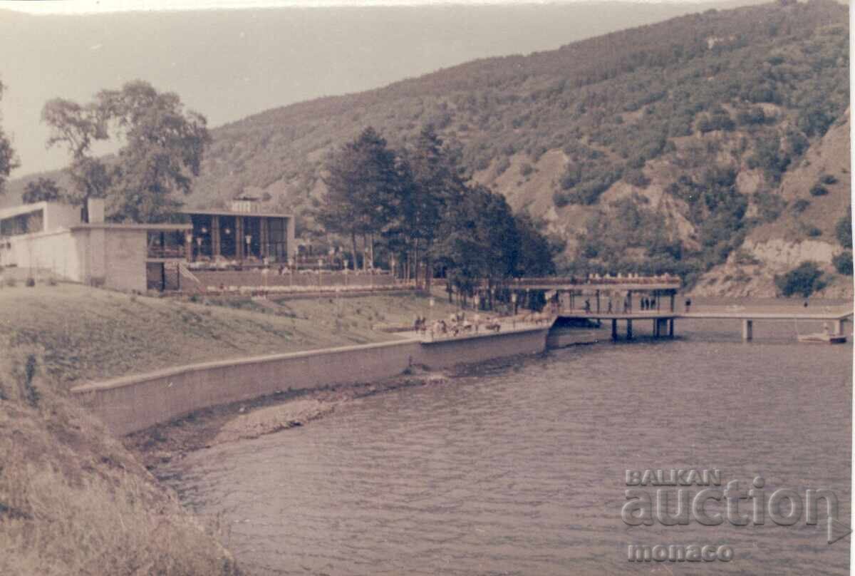 Fotografie veche - Lac, Lac de acumulare ???