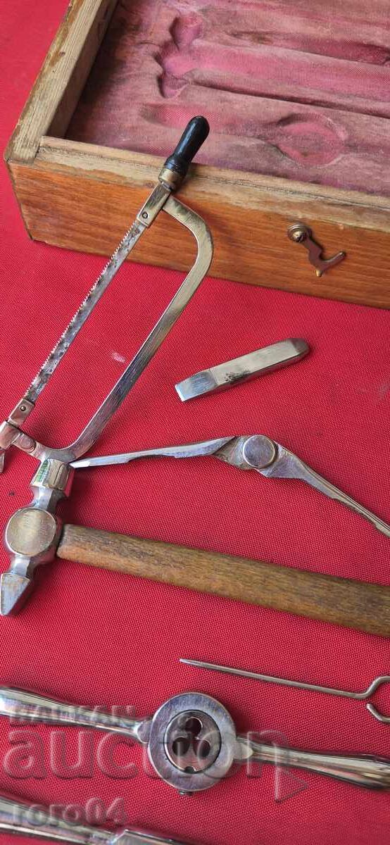 ИНСТРУМЕНТИ - МИНИ - НАГРАДНА КУТИЯ - СССР - 7 ИНСТРУМЕНТИ - МИНИ - НАГРАДНА КУТИЯ - СССР - 7