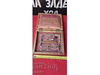 ИНСТРУМЕНТИ -  МИНИ - НАГРАДНА КУТИЯ - СССР