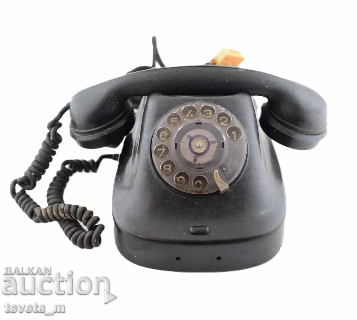 Aparat telefonic bulgăresc Belogradchik, bachelită, anii '60 cu preț 30.00 BGN | € 15.34