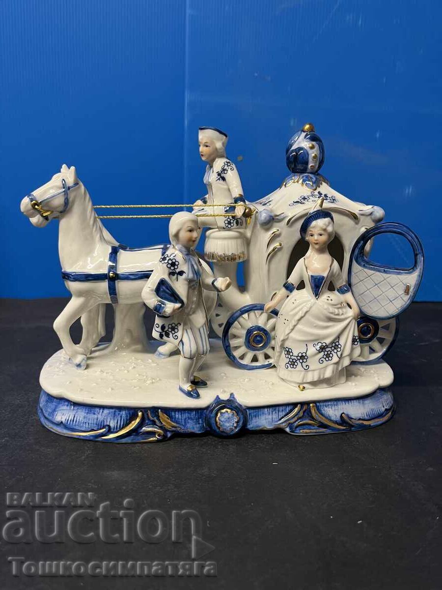 Συλλεκτική, πορσελάνινη άμαξα με αριστοκράτες - 7