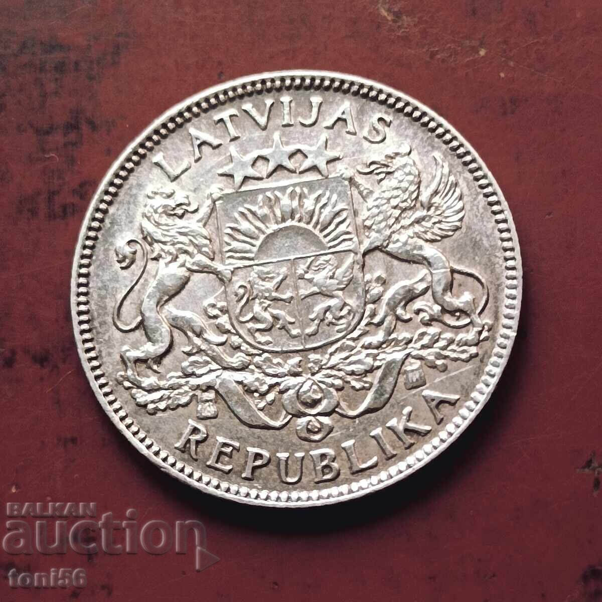 Λεττονία 1 λατ 1924 - ασήμι με τιμή 23.00 BGN | € 11.76 Λεττονία 1 λατ 1924 - ασήμι με τιμή 23.00 BGN | € 11.76