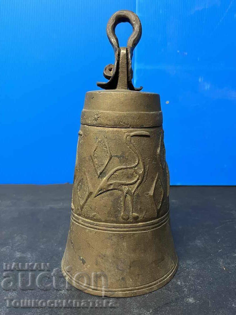 Παλιά, χάλκινα κουδούνια - τρία το ένα μέσα στο άλλο - 6
