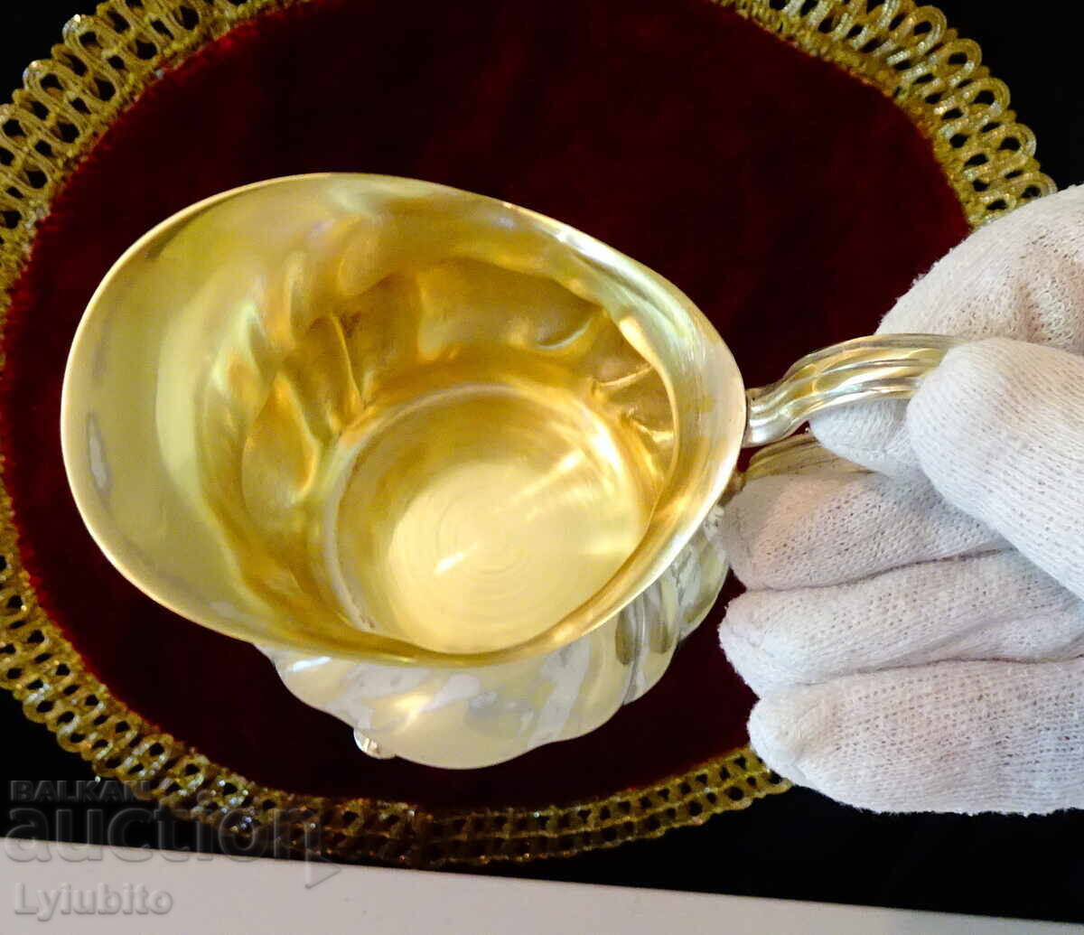 Ασημένια κανάτα, κανάτα, σαλτσιέρα, ανάγλυφο με τιμή 19.00 BGN | € 9.71