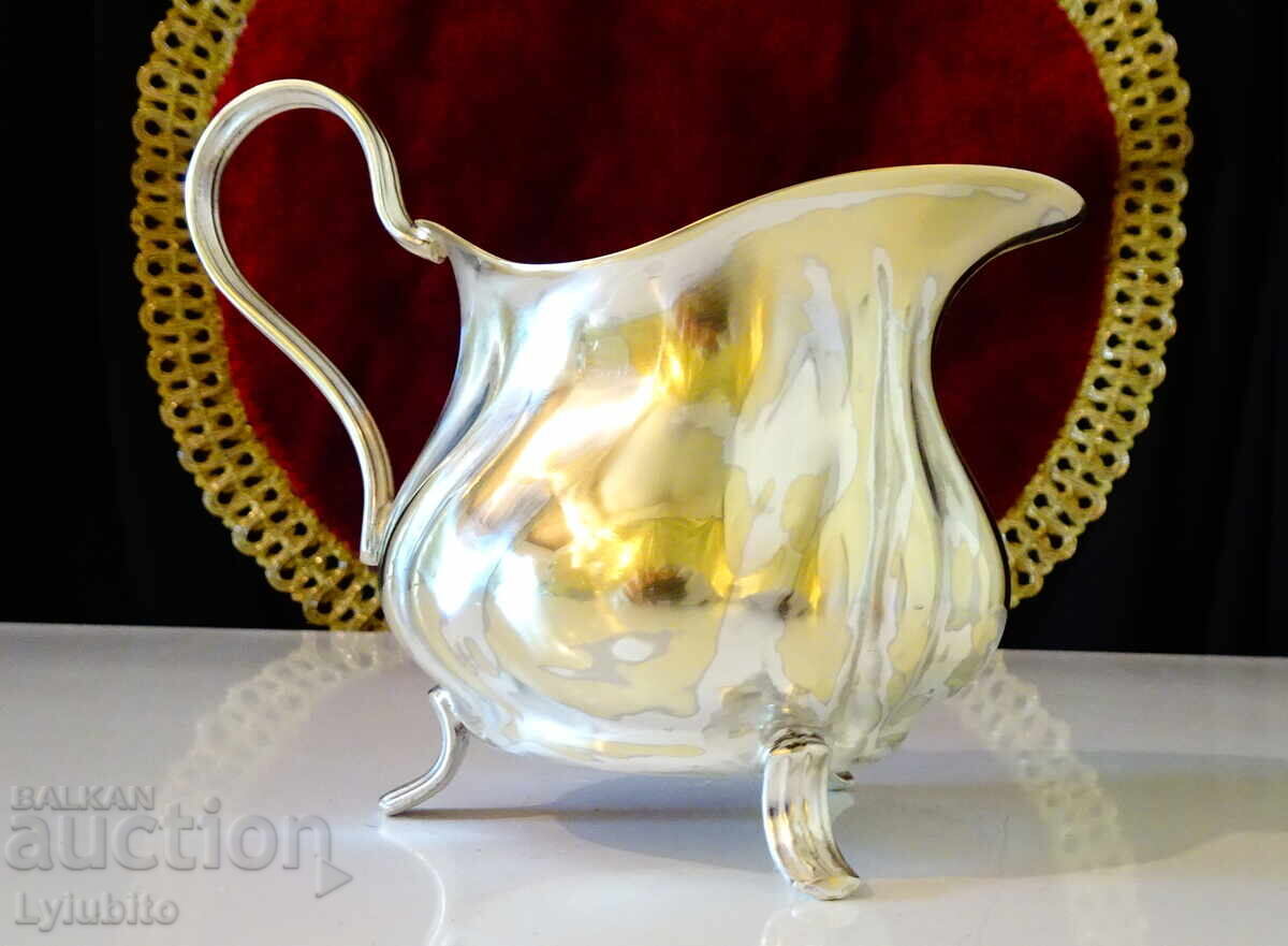 Δημοπρασία Ασημένια κανάτα, κανάτα, σαλτσιέρα, ανάγλυφο