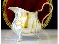 Посребрена кана,каничка,сосиера,релеф