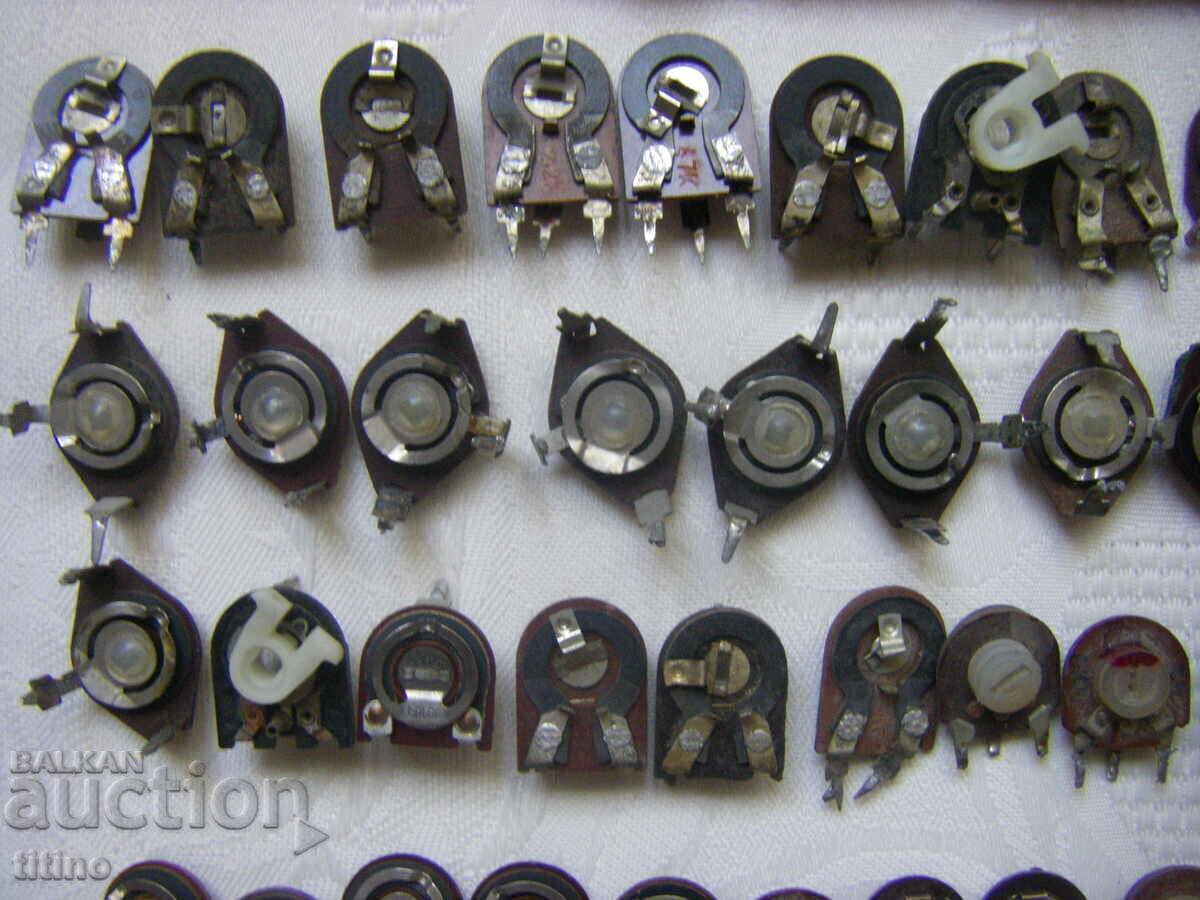 Παράδοση Ρυθμιζόμενα ποτενσιόμετρα τριμερ - τριμερ