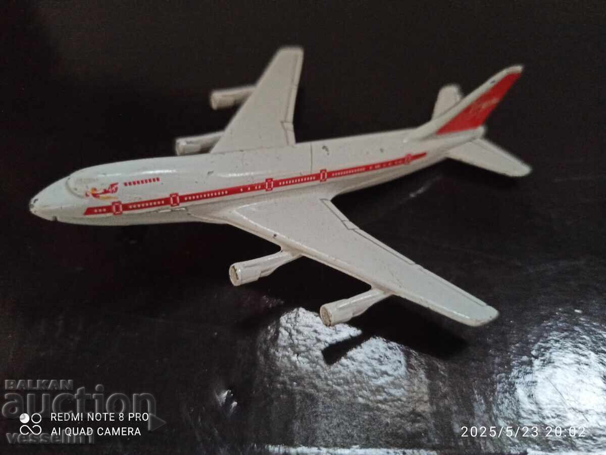 Matchbox airplane Boeing 747 from 1973