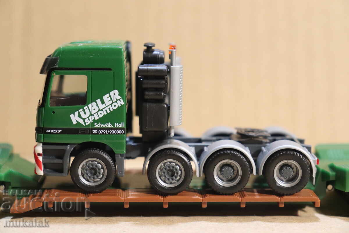HERPA H0 1/87 MERCEDES TRACTOR HEAVY-DUTY TRANSPORT MODEL with price 65.00 BGN | € 33.23