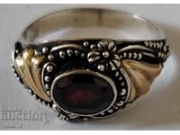 Ασημένιο δαχτυλίδι με γρανάτη