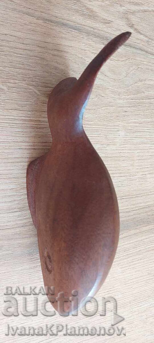 Sculptură în lemn pentru cunoscători cu preț 20.00 BGN | € 10.23 Sculptură în lemn pentru cunoscători cu preț 20.00 BGN | € 10.23