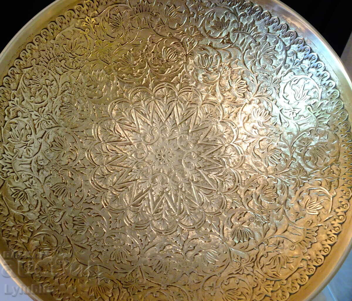 Bronze fruit bowl, candy dish with fairytale ornaments with price 36.00 BGN | € 18.41 Bronze fruit bowl, candy dish with fairytale ornaments with price 36.00 BGN | € 18.41