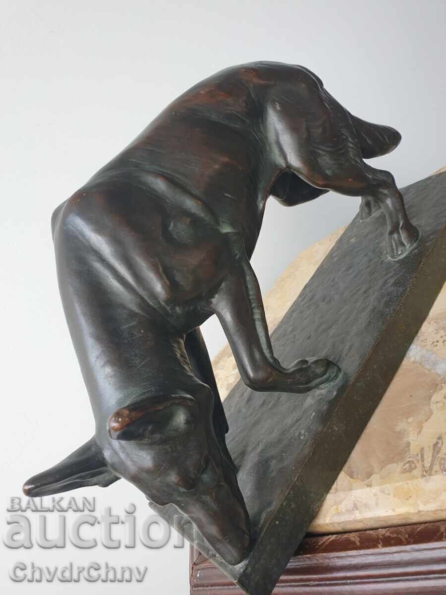 Auction  Old German bronze figure of a dog/German Shepherd