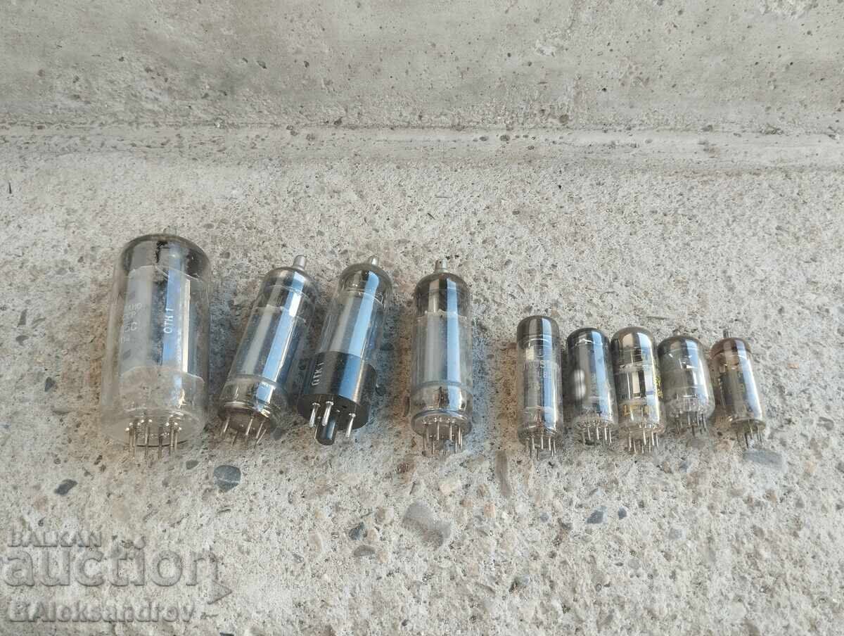 Large lot of radio tubes
