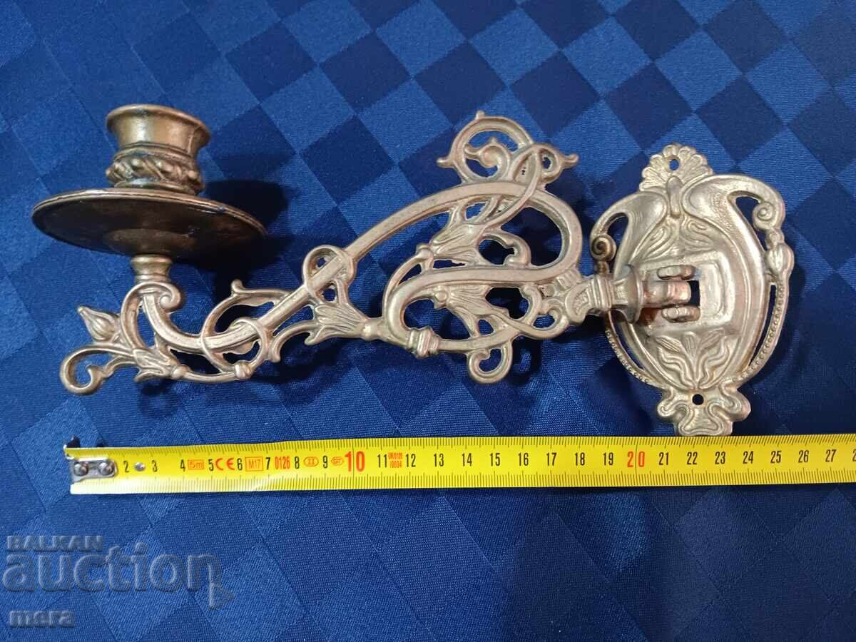 Delivery of Bronze console candlestick