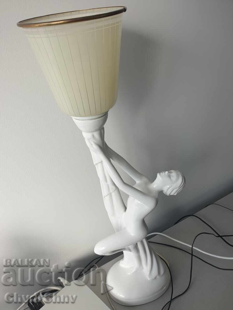 Livrarea Lampă din porțelan italian/figură erotică de femeie goală Livrarea Lampă din porțelan italian/figură erotică de femeie goală