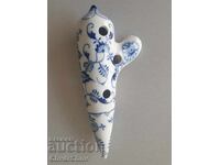 Old porcelain ocarina blue onion Meissen