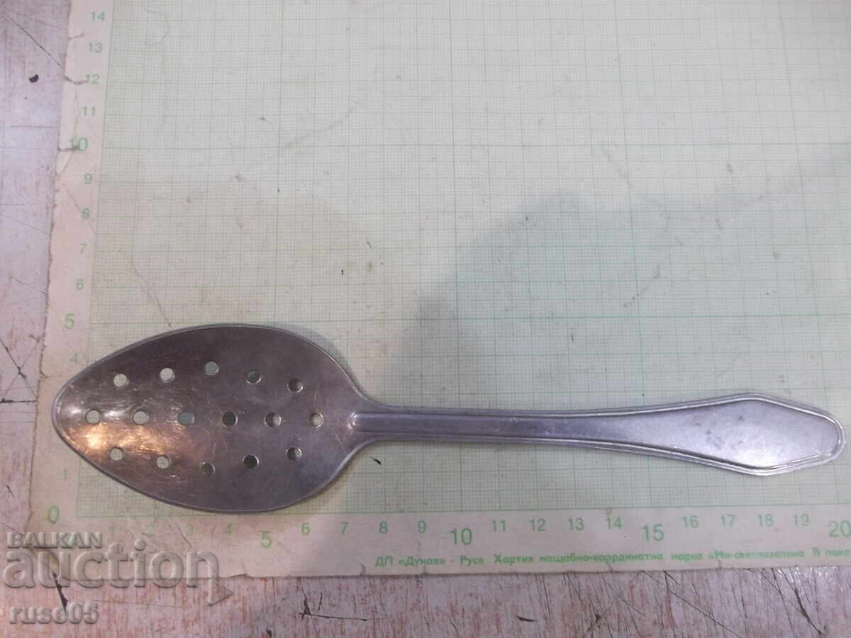 Σουρωτή κουτάλα σοβιετική με τιμή 5.00 BGN | € 2.56