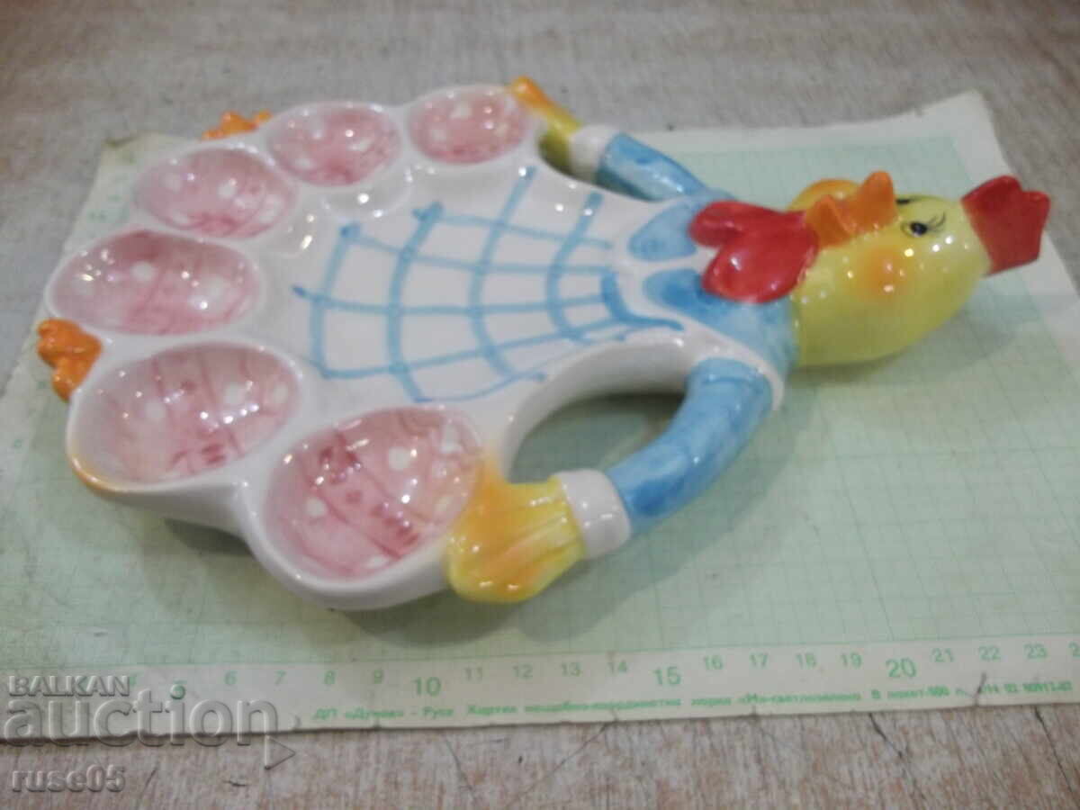 Tavă din porțelan pentru ouă fierte nouă cu preț 15.00 BGN | € 7.67