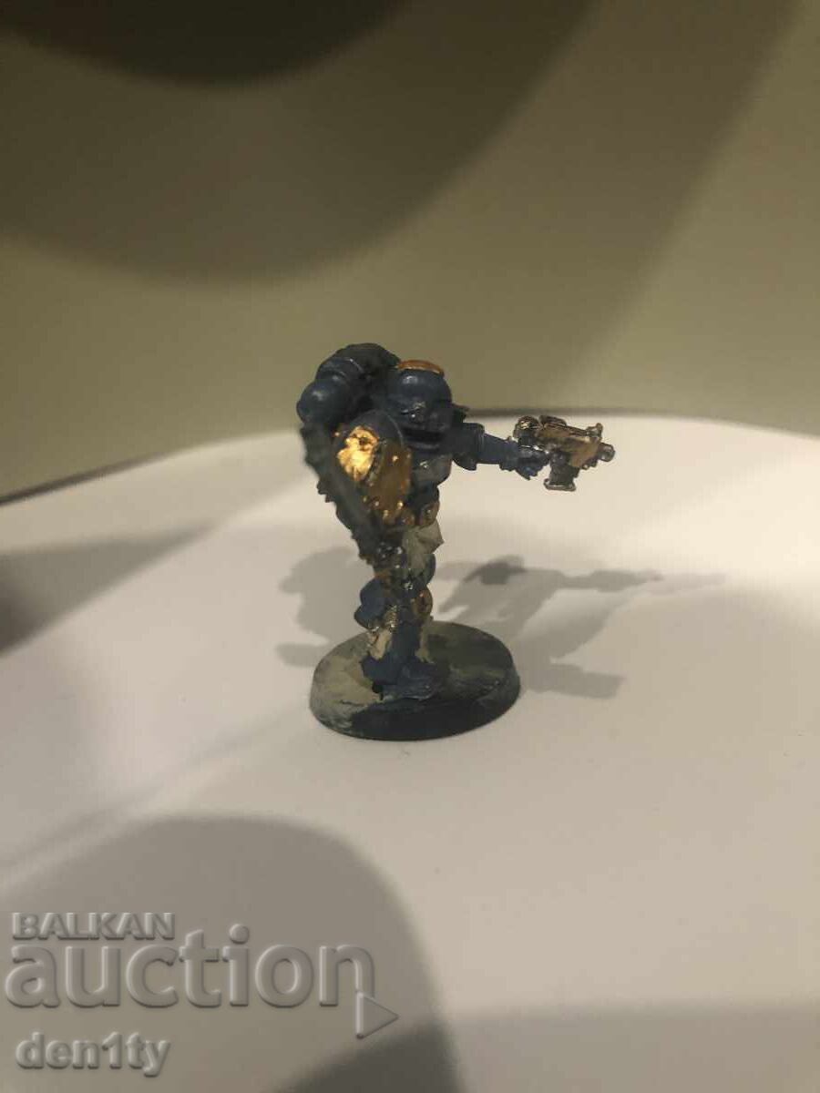 Licitație Warhammer 40K Space Marine Veteran 2004