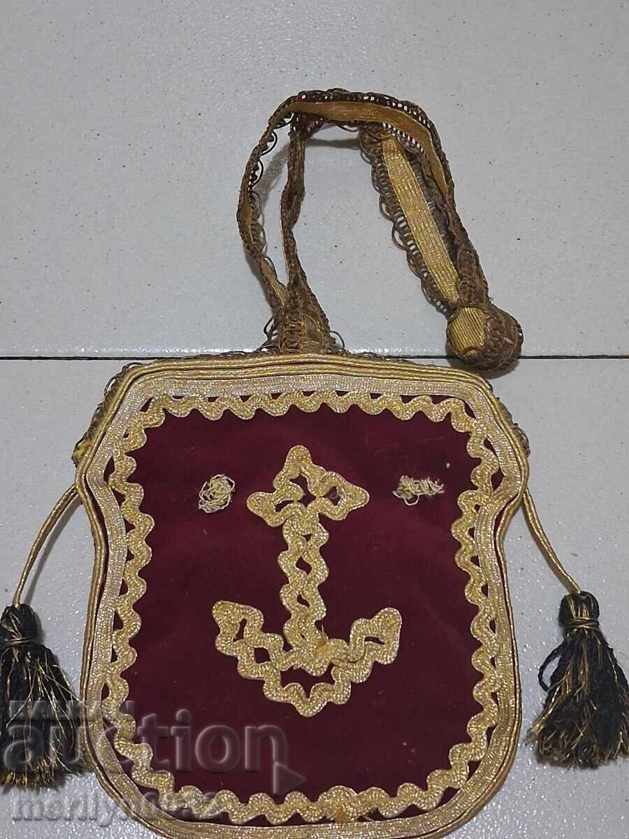 Пунгия за жълтици от македонска носия кемер кисия златна сър с цена 249.00 лв. | € 127.31