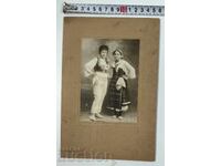 PRESTILĂ DE PORȚELAN VECHE FOTOGRAFIE VECHE FOTOGRAFIE CARTON