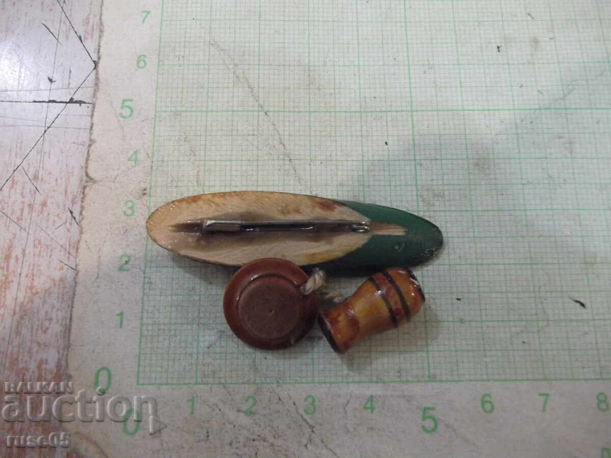 Znachka stara dŭrvena - Semn vechi din lemn cu preț 3.00 BGN | € 1.53 Znachka stara dŭrvena - Semn vechi din lemn cu preț 3.00 BGN | € 1.53