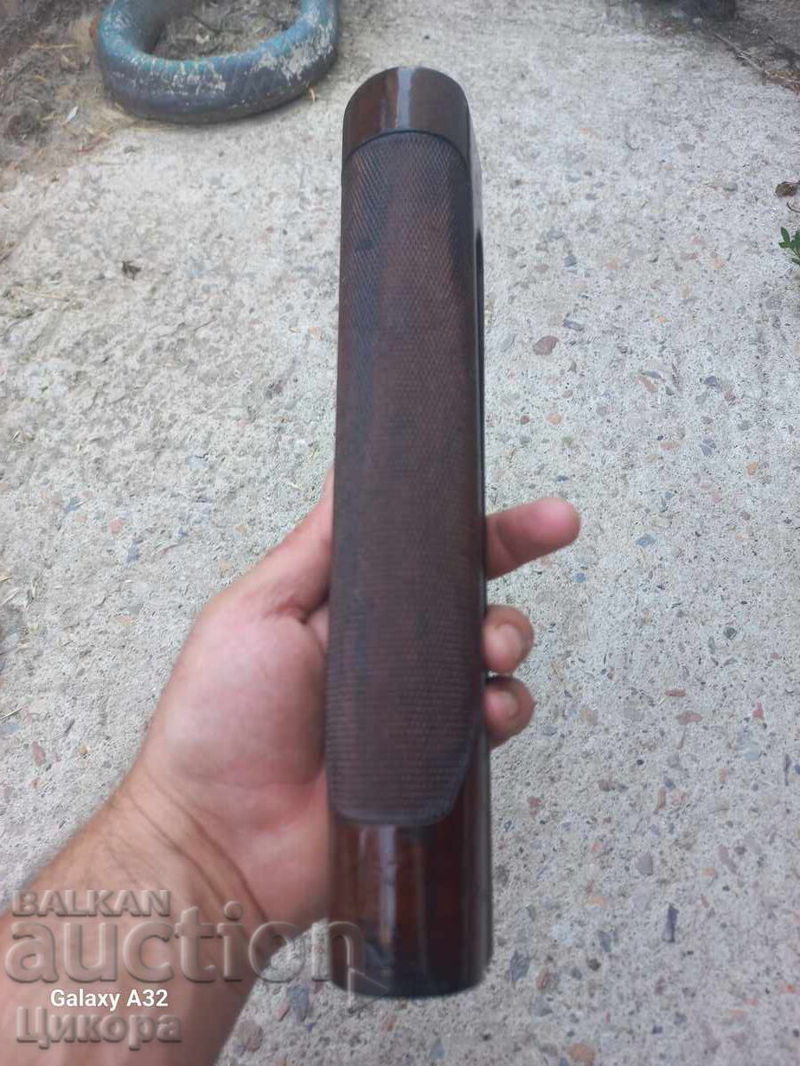 LOJĂ PENTRU PUȘCĂ cu preț 100.00 BGN | € 51.13 LOJĂ PENTRU PUȘCĂ cu preț 100.00 BGN | € 51.13