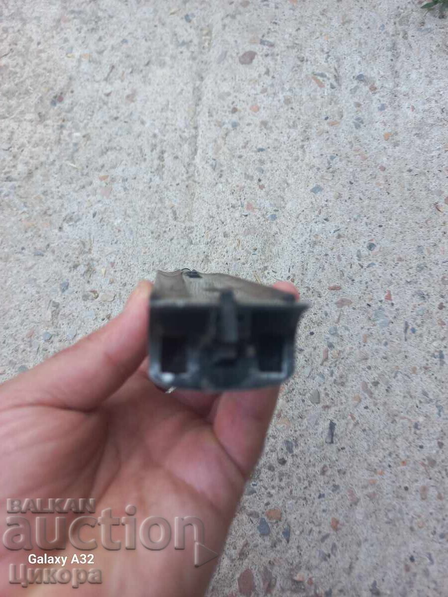 HALF BED FOR A GUN - 5 HALF BED FOR A GUN - 5