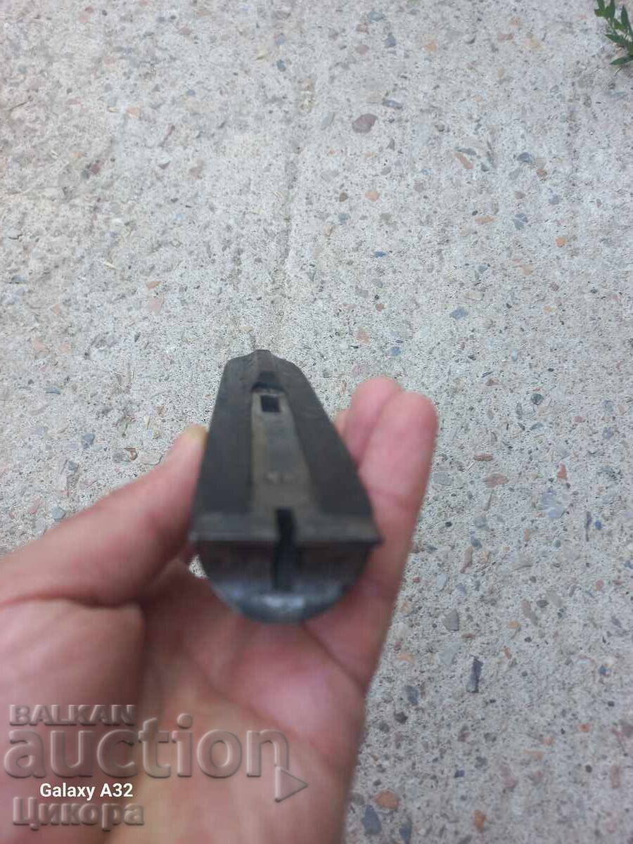 SEMILOC DE PUȘCĂ - 6